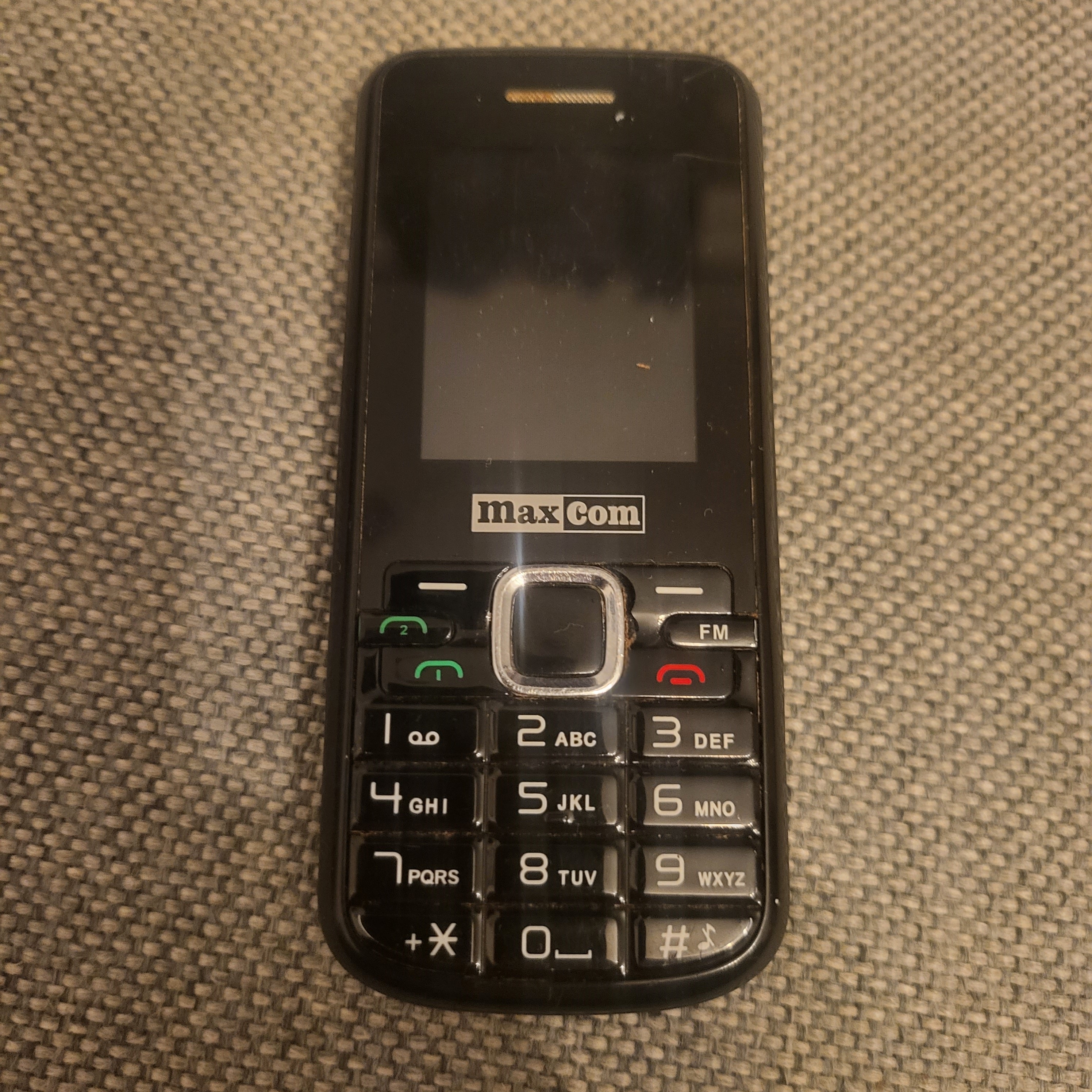 MaxCom MM131BB